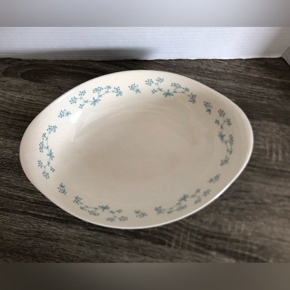 1950s Royal Doulton April Showers Vegetable Serving Bowl - Picture 7 of 13